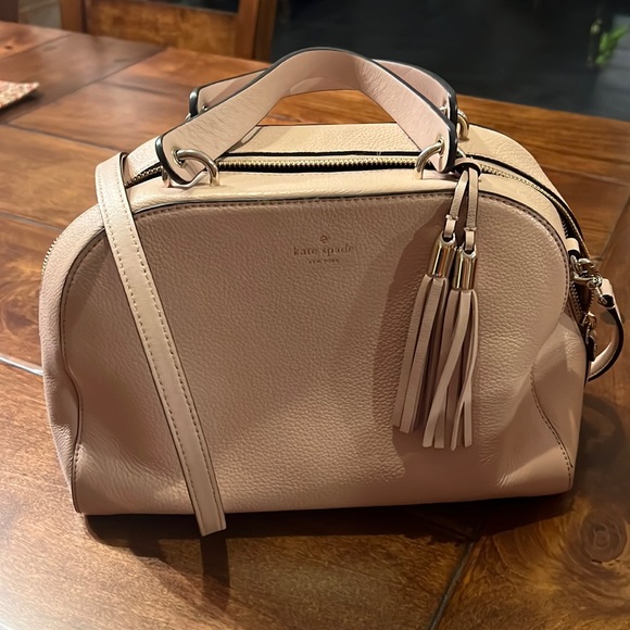 Kate Spade Purse - Picture 1 of 4